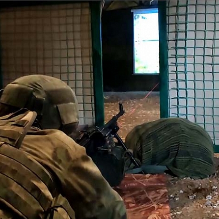 В Бурятии военные оттачивают меткость в интерактивном тире Рубин (Видео)